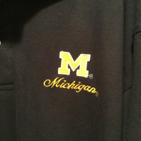 University Of Michigan Polo Shirt - Picture 2 of 5